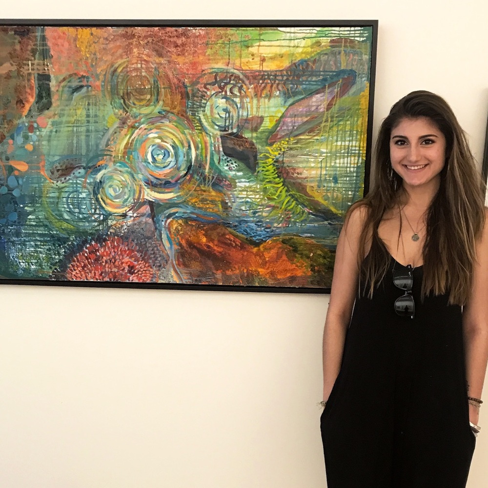 Meet your Posher, Danielle